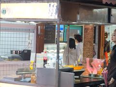 -三亚火车头万人海鲜广场