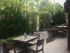 -Geneva日内瓦餐厅(西郊宝成花苑店)