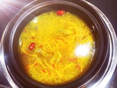 -野菌皇海景野生菌火锅(滨海大道店)