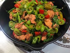 小炒黄牛肉-以前的小酒馆(中山广场店)