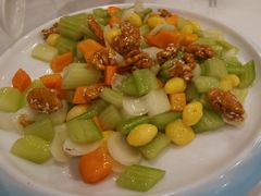 福果百合炒琥珀核桃-海宝酒家(中山四路店)