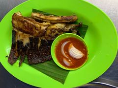 烤魔鬼鱼-明记烧鱼美味店