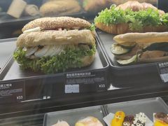 -星巴克(南京鼓楼吾悦广场店)