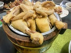 -岛中岛·海鲜大排档·万宁老字号(东澳店)