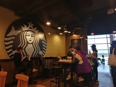 大堂-星巴克(北京首都国际机场7店)