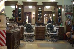 -IMUSE BARBER SHOP