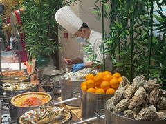 -海口绿发希尔顿酒店-田园汇自助餐·三文鱼·海鲜