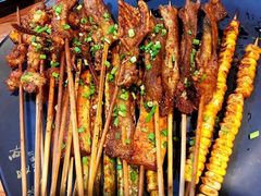 -陈员外正宗夹江烧烤(广福路店)