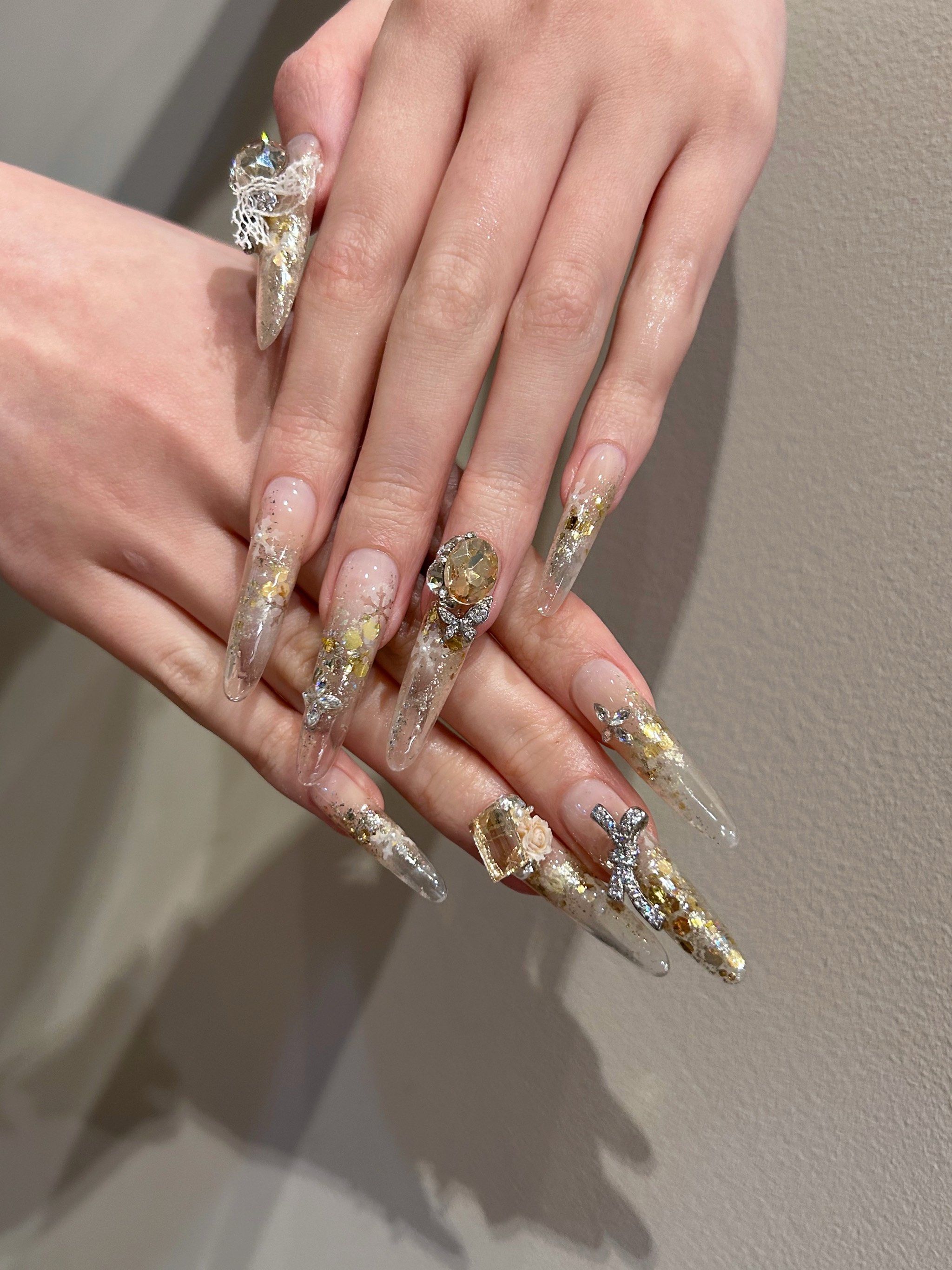 魅力指尖 炫彩人生 美甲让你的双手犹如艺术品