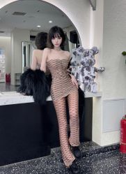 -AYO SALON