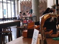 -星巴克臻选(深圳海上世界店)