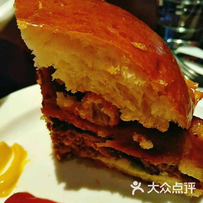 hardrockcafe杭州硬石餐厅(嘉里中心店)图片 - 第1张