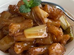 葱烧蹄筋-大锅强·蒸海鲜青岛菜(金沙滩店)