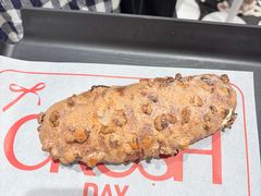 -HOT CRUSH趁热集合·现烤面包(环球港店)