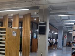 -朝阳区图书馆(小庄店)