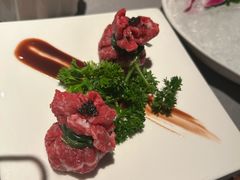 -左庭右院鲜牛肉火锅黑金店(陆家嘴中心店)