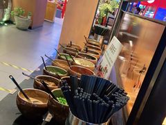 -呷哺呷哺(万达新世界店)