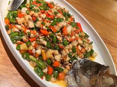 -渝半城经典川粤菜(重庆天地店)