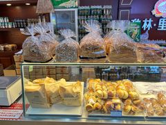 -哈尔滨秋林食品有限责任公司(秋林公司店)