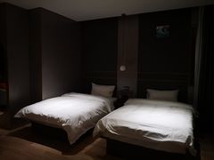 -曜石酒店(北京王府井东四地铁站店)
