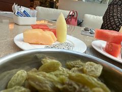 -亮马河饭店翠雅咖啡厅