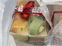 -红宝石·鲜奶小方·海派西点房(丰庄店)