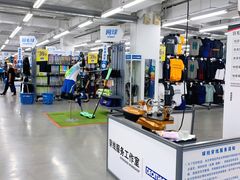 -迪卡侬(燕山店)