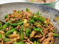 -费大厨辣椒炒肉(黄兴中心广场店)