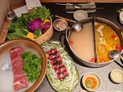 -三出山火锅(万象天地店)