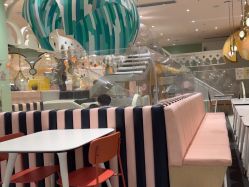 -奈尔宝·儿童乐园·亲子餐厅(华采天地店)