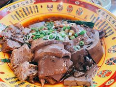 -阿依娘镇店豌杂面(三峡广场店)