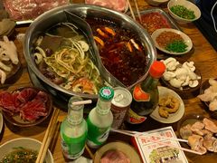 -岗上渣渣老火锅(两路口店)