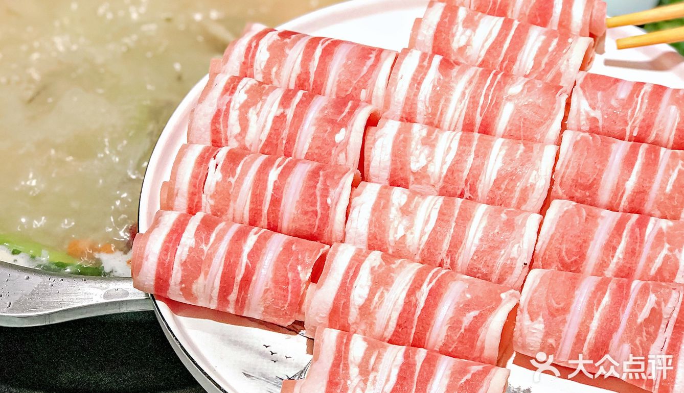 鲜掉眉毛❗️姐妹带我吃的这家薄如纸的斑鱼火锅真🉑