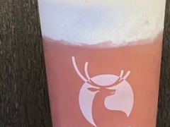椰云桃桃-luckincoffee瑞幸咖啡(新华大厦店)