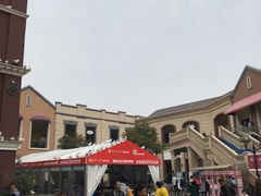 -王府井奥莱临潼小镇(临潼店)