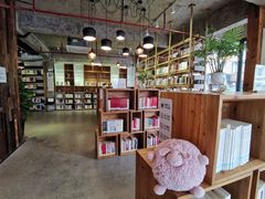 -香洲区图书馆(乐士文化区店)