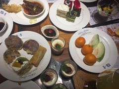 -四海一家自助餐(益田假日广场店)