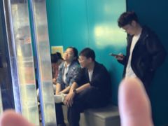 -荒岛实景沉浸密室(江汉路1店)