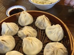 -笑来喜馄饨小笼工坊店(湖滨街店)