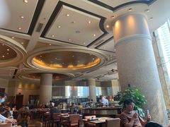 大堂-怡聚轩全日制自助餐厅(大中华喜来登酒店)