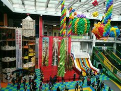 -蒙特利亲子乐园