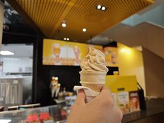 -麦当劳(展览路店)