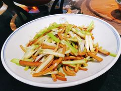 韭菜香干-好灶头妈妈菜·柴火灶台鱼·千岛湖土菜地标美食