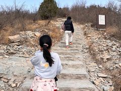 -鬼笑石后山停车场