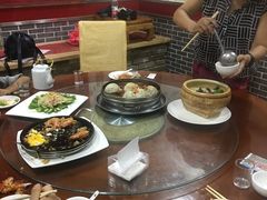 -地方名吃海鲜大馅蒸饺(北戴河店)