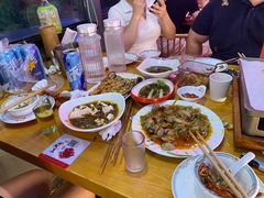 -庆峰龙虾烧烤(合肥一店)
