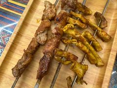 -乡村馕坑肉·烧烤·新疆菜·本地人更爱吃(阿勒泰首店)