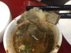 -老石黑山羊毛驴肉火锅(金凯广场店)