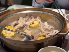 -烹然四季椰子鸡火锅(姚家园万象汇店)
