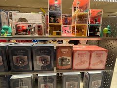 -泡泡玛特POPMART(蓝色港湾店)